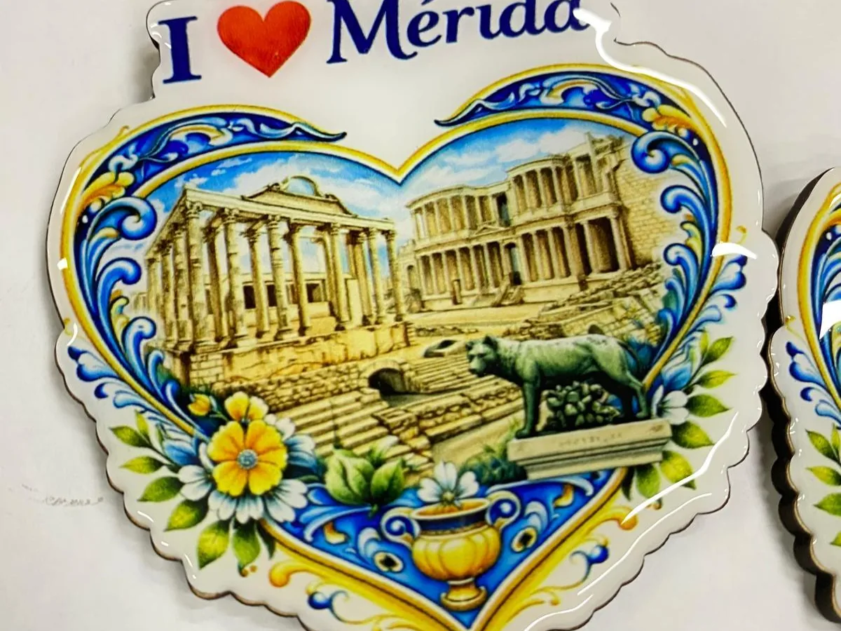 Imán de resina de recuerdo de Mérida